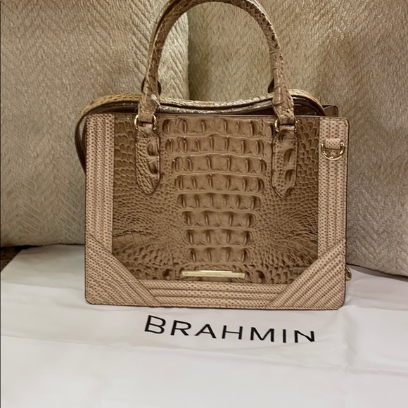 Brahmin Handbags - NWT Brahmin Small Camille satchel/crossbody bag